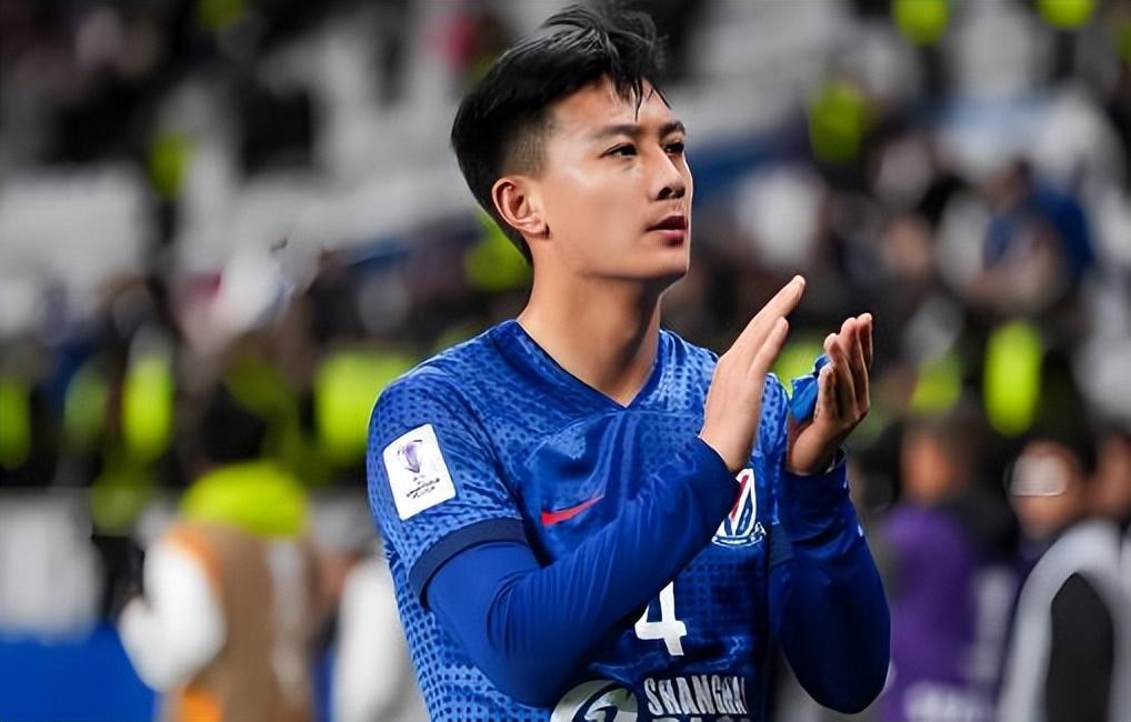 开云账号注册-意外！蒋圣龙未来踢国足主力中卫将遇到三位竞争对手，彭啸领衔